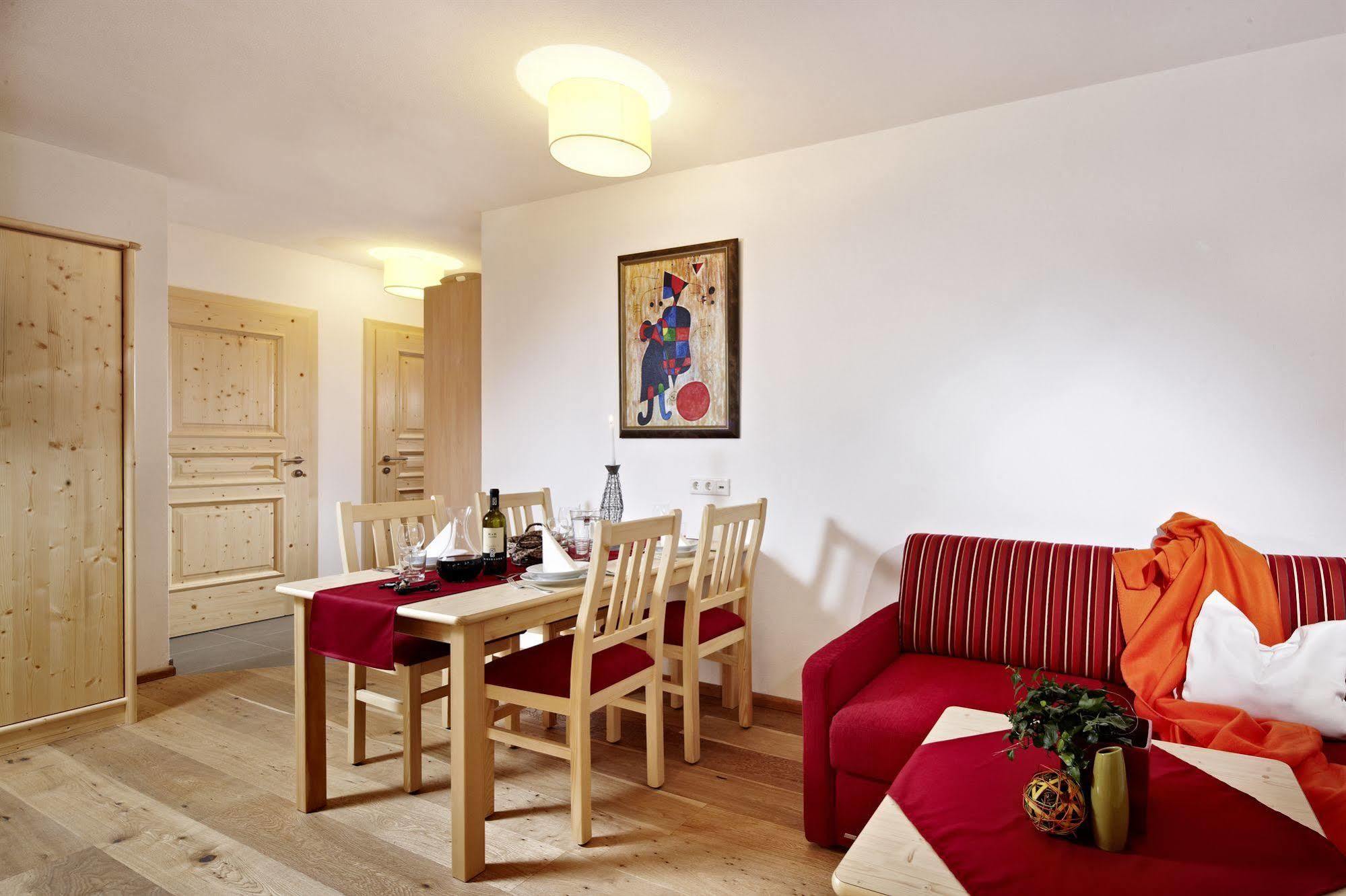 Appartement Waldhaeusl Neukirchen am Großvenediger Esterno foto