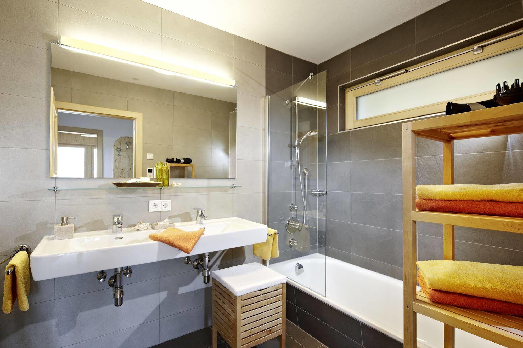 Appartement Waldhaeusl Neukirchen am Großvenediger Esterno foto